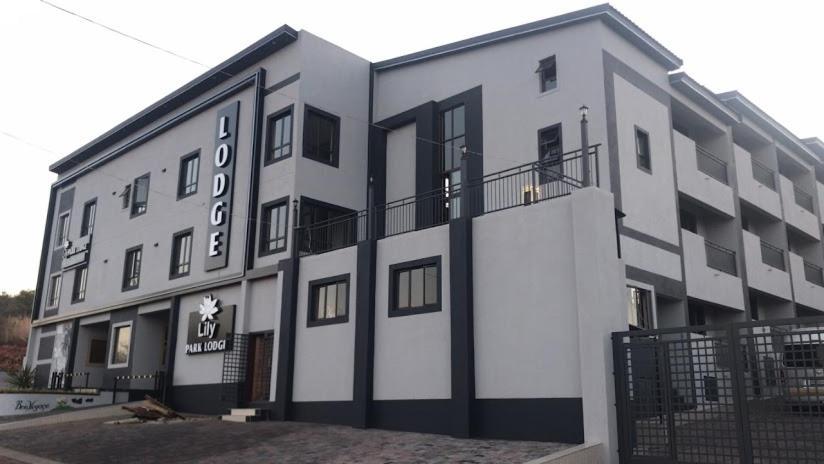 Lilypark Lodge Rustenburg Exterior foto