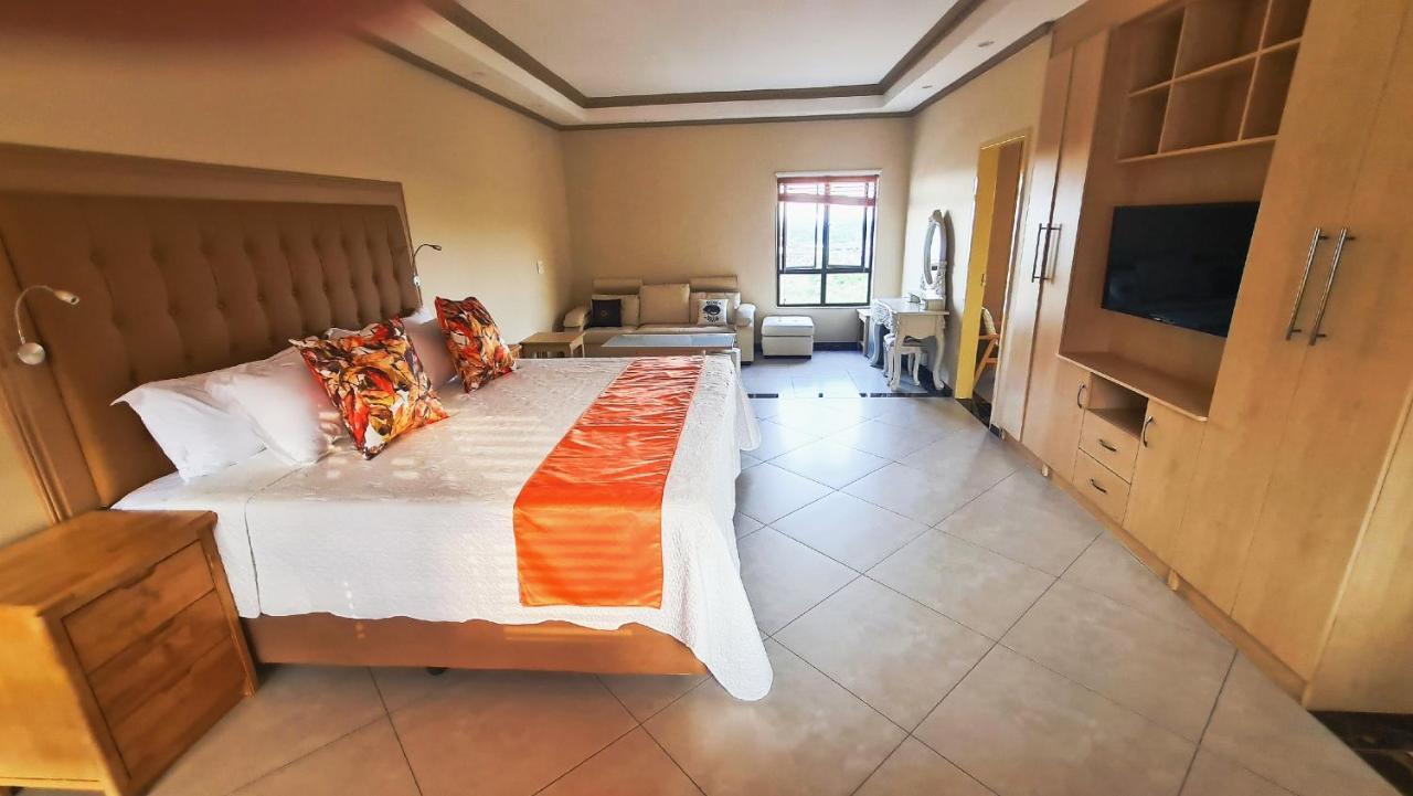 Lilypark Lodge Rustenburg Exterior foto
