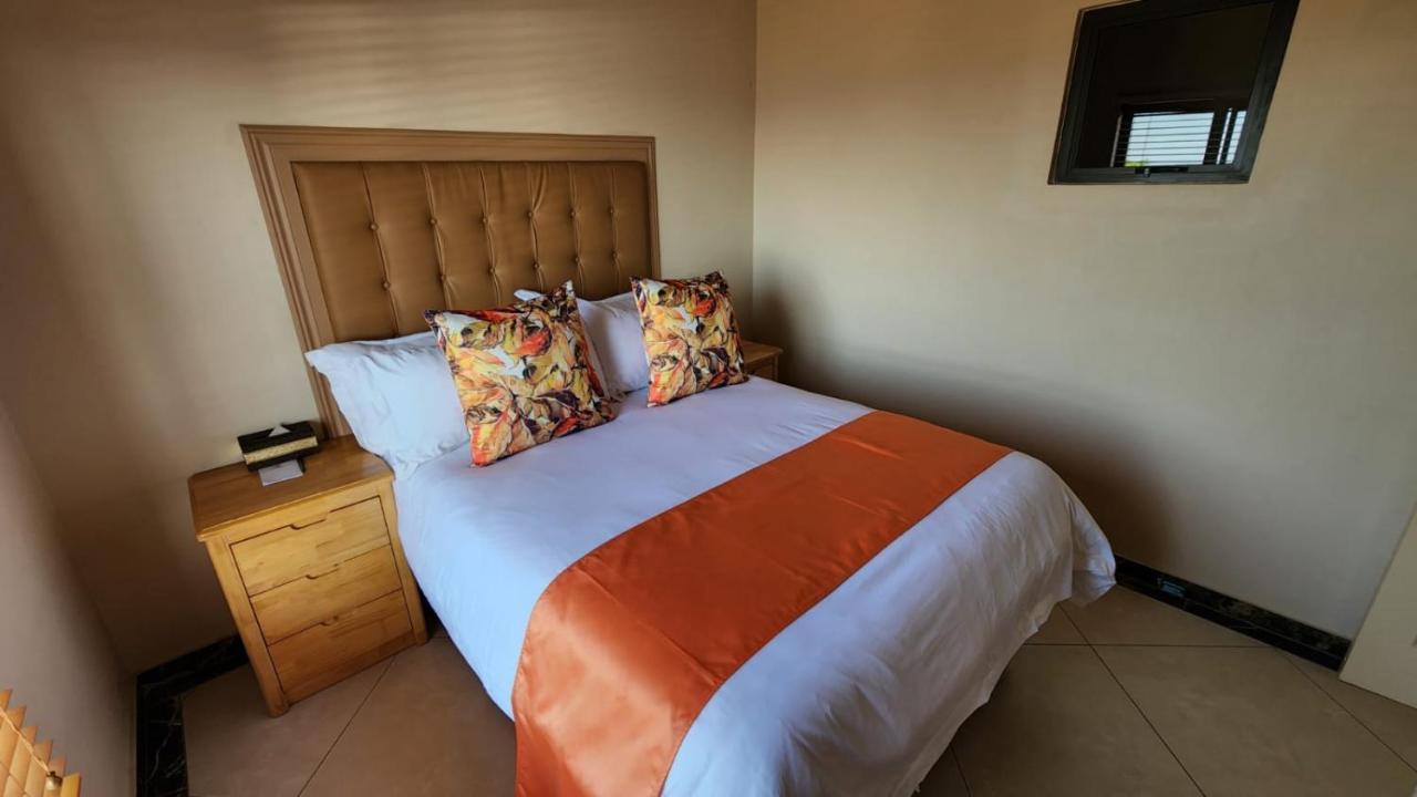 Lilypark Lodge Rustenburg Exterior foto